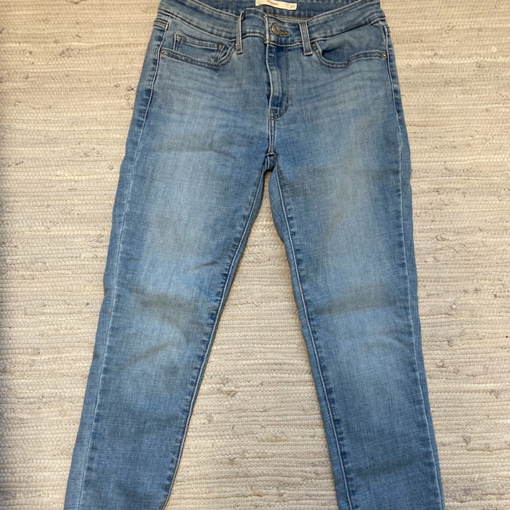 Levi's 711 Skinny